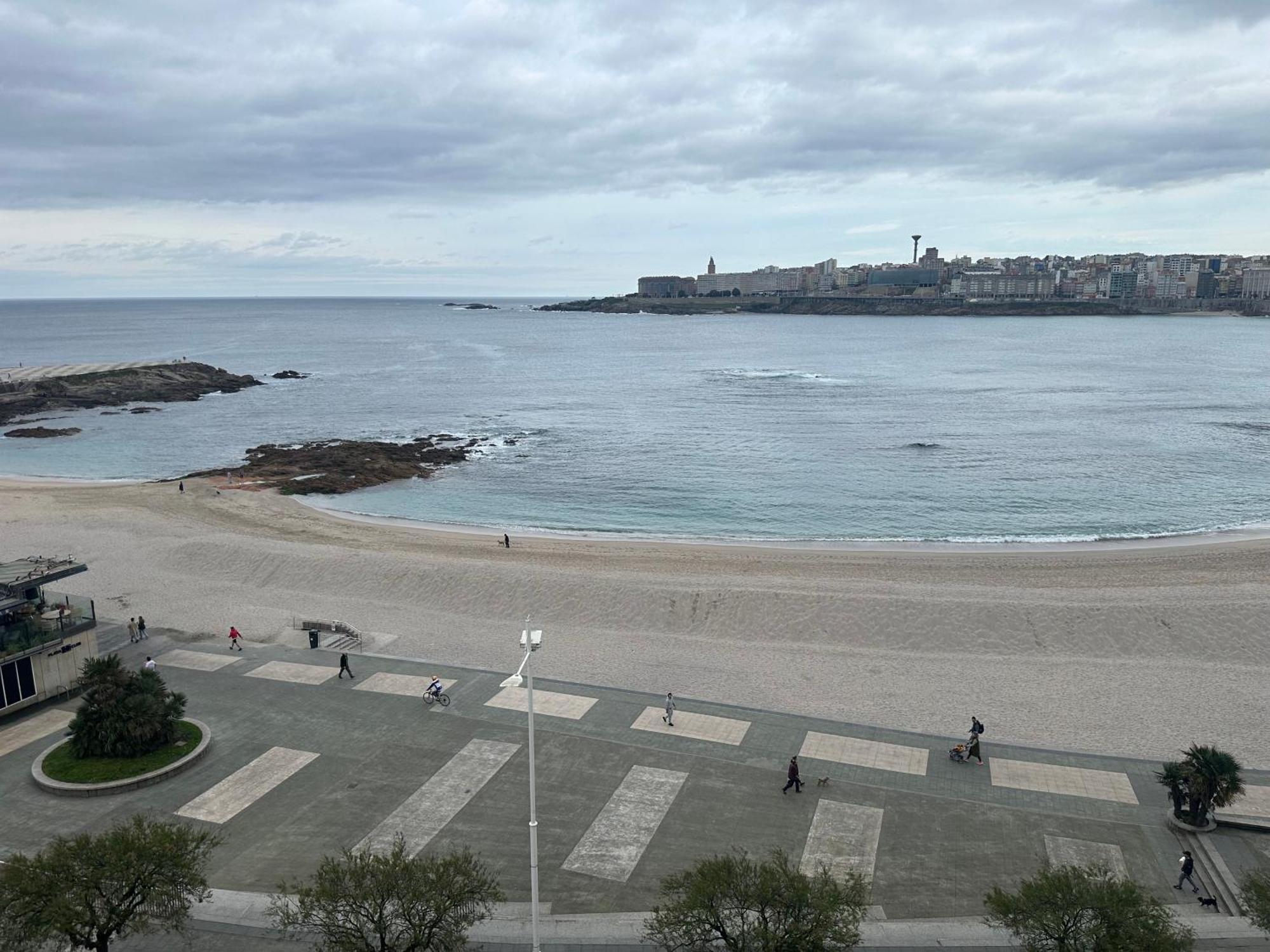 Апартаменты Piso Con Vistas A La Playa De Riazor Ла-Корунья Экстерьер фото
