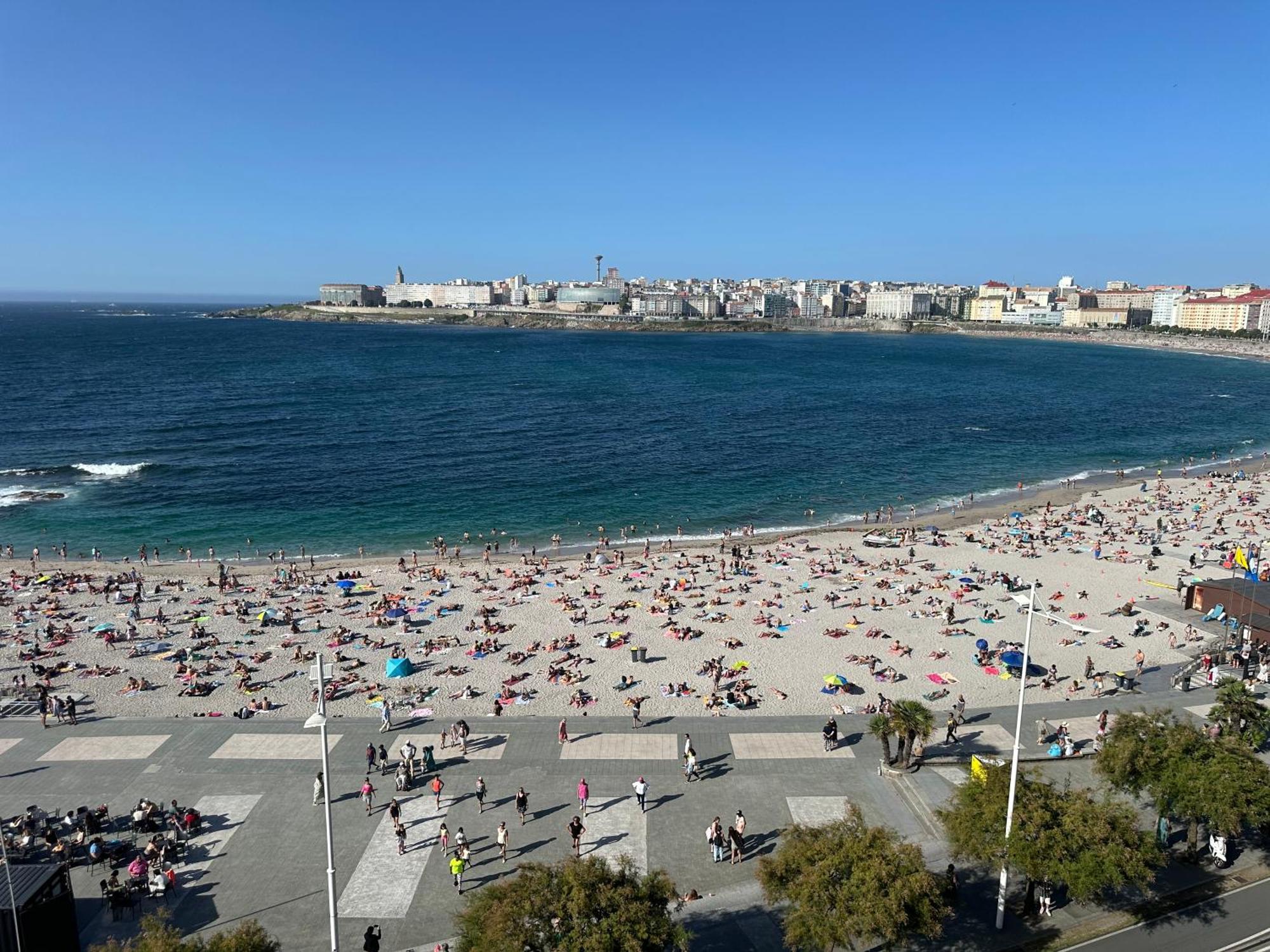 Апартаменты Piso Con Vistas A La Playa De Riazor Ла-Корунья Экстерьер фото